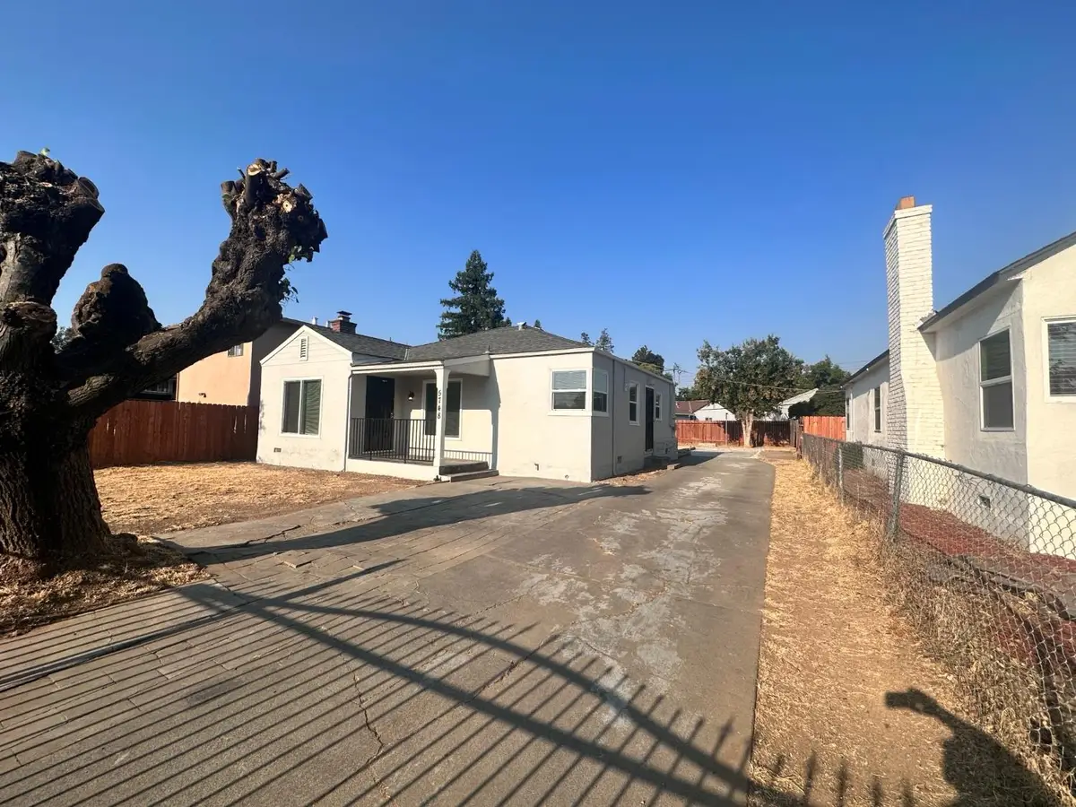 5748 Nina Way, Sacramento, CA 95824 - #1