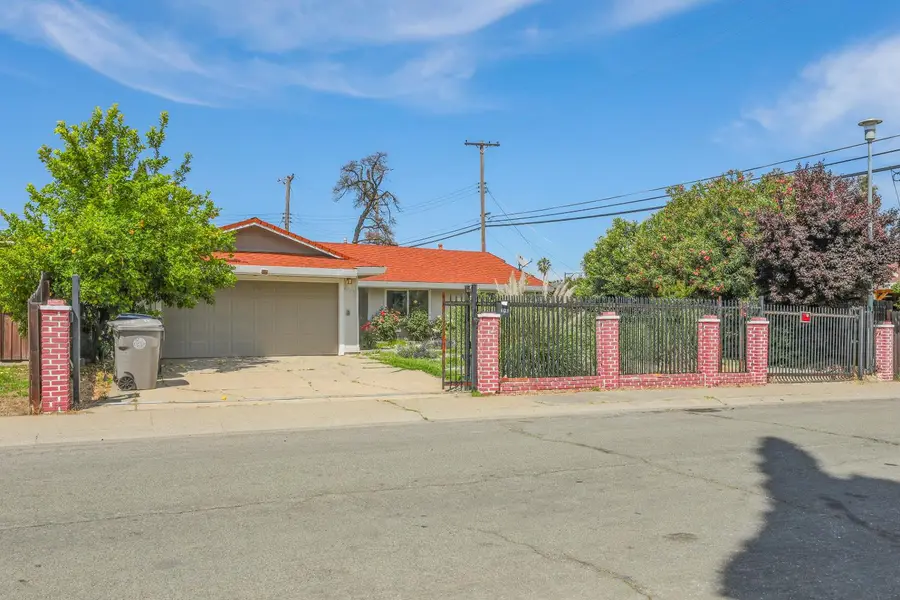 2065 Niantic Way, Sacramento, CA 95822 - #2