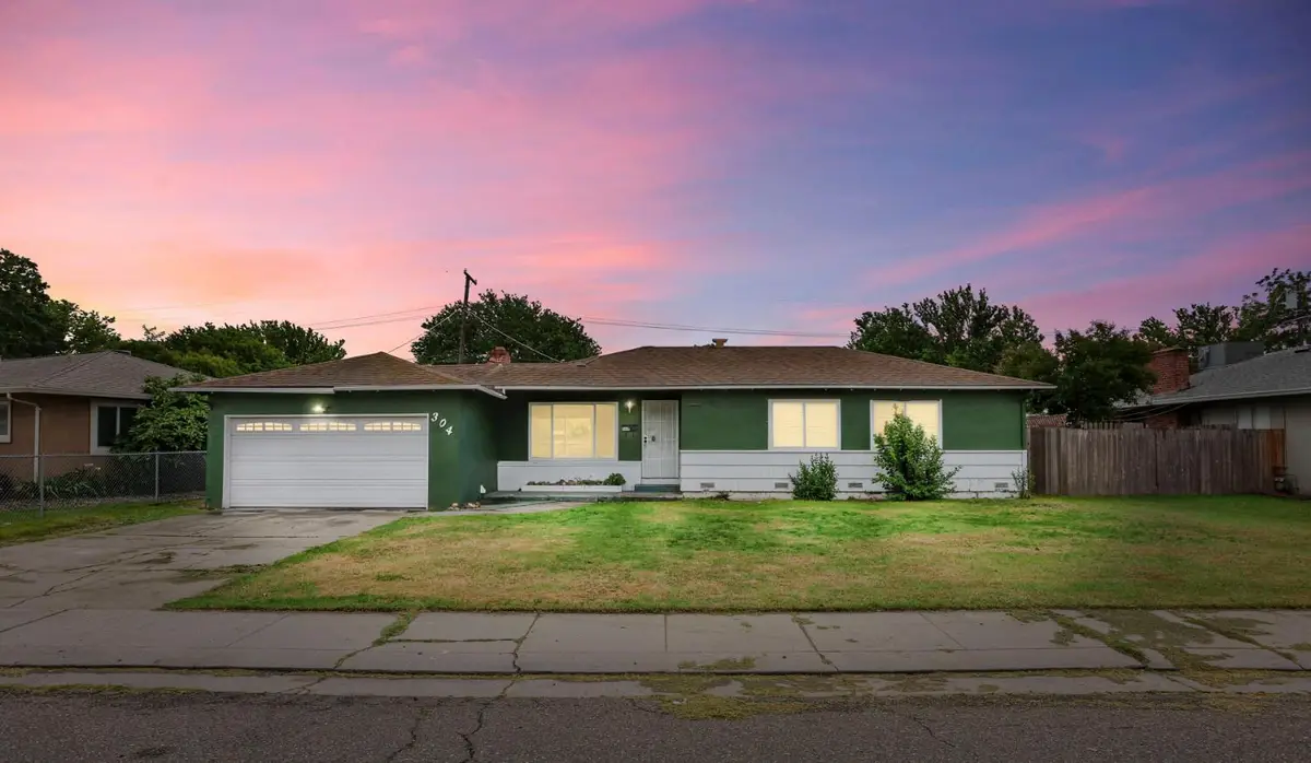 304 E Longview Avenue, Stockton, CA 95207 - #1