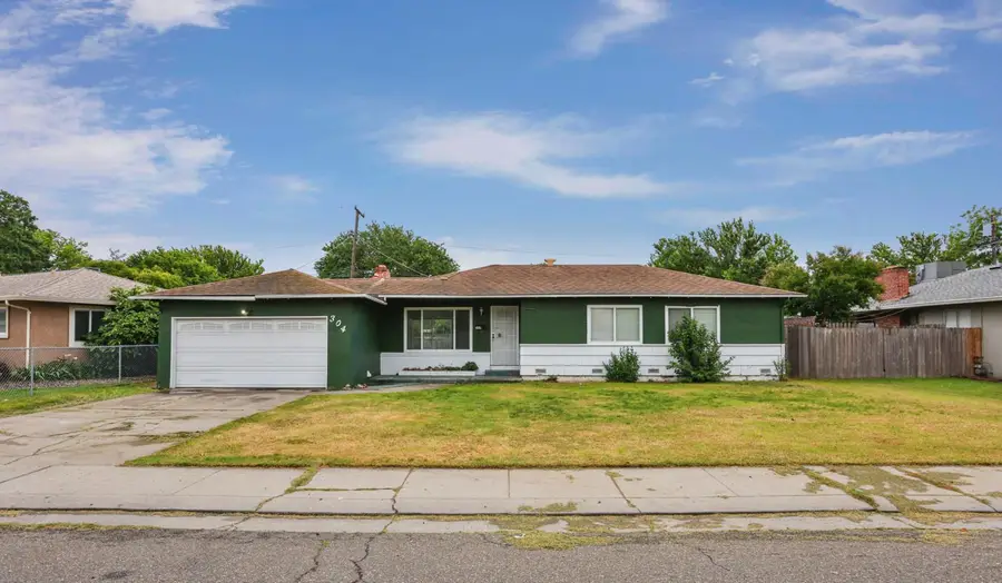 304 E Longview Avenue, Stockton, CA 95207 - #2