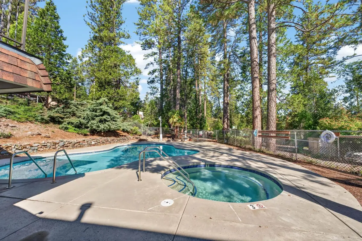 1498 Redwood Drive, Grass Valley, CA 95945 - #1