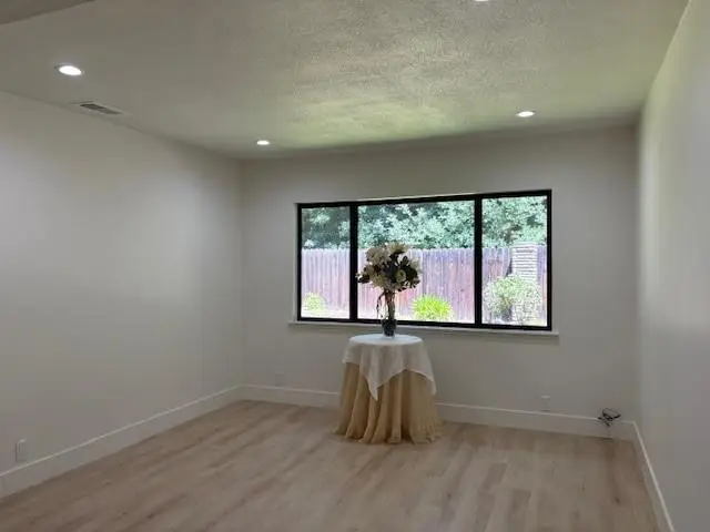 6821 Havenhurst Drive, Sacramento, CA 95831 - #3