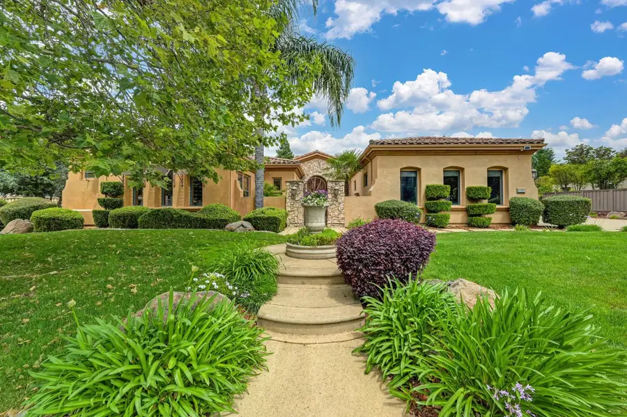 4000 Kingsbarns Drive, Roseville, CA 95747 - #2