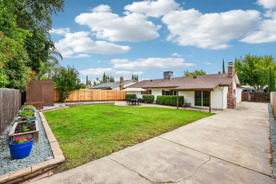 1524 Crestmont Avenue, Roseville, CA 95661 - #2