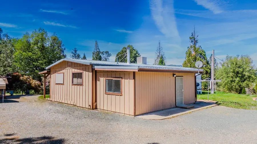 9401 Thomas Way, Oregon House, CA 95962 - #3