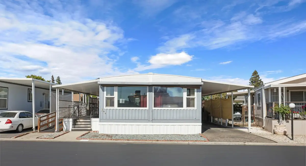 2505 Jackson Avenue, Escalon, CA 95320 - #1