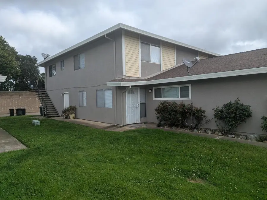 9059 Montoya Street #2, Sacramento, CA 95826 - #2