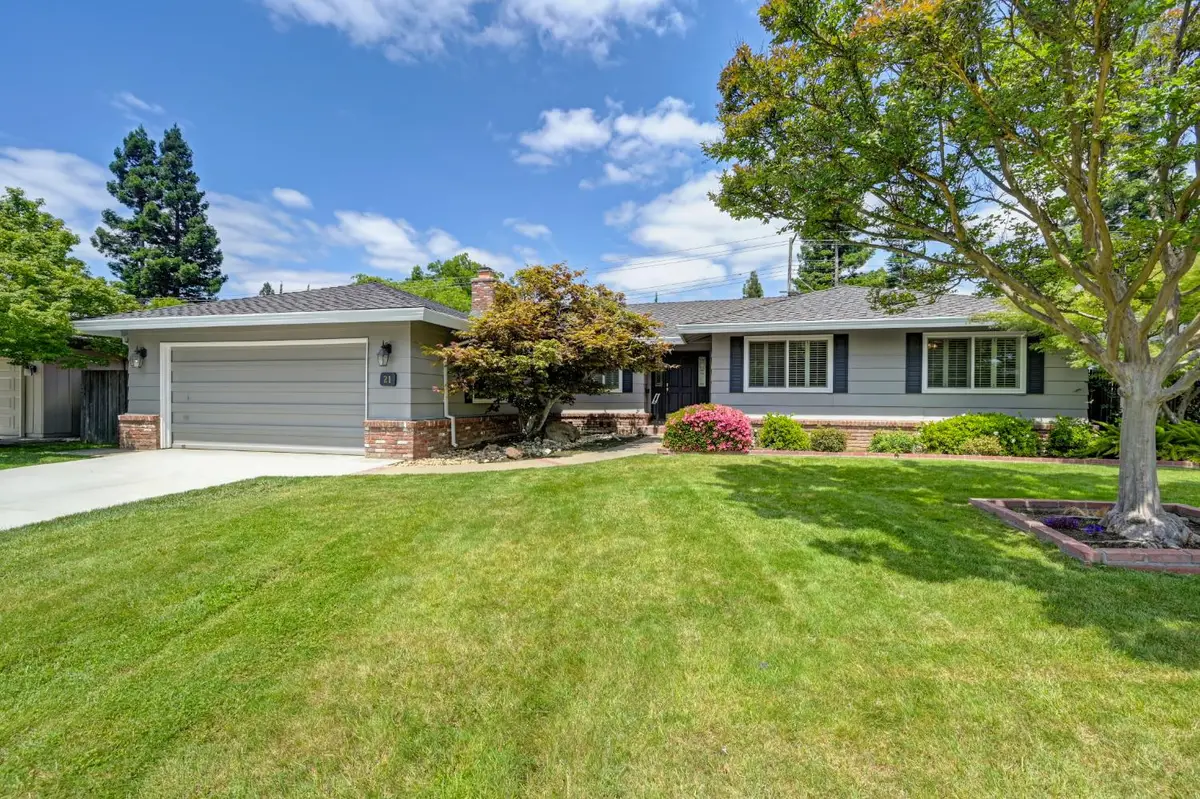 21 Saratoga Circle, Sacramento, CA 95864 - #1