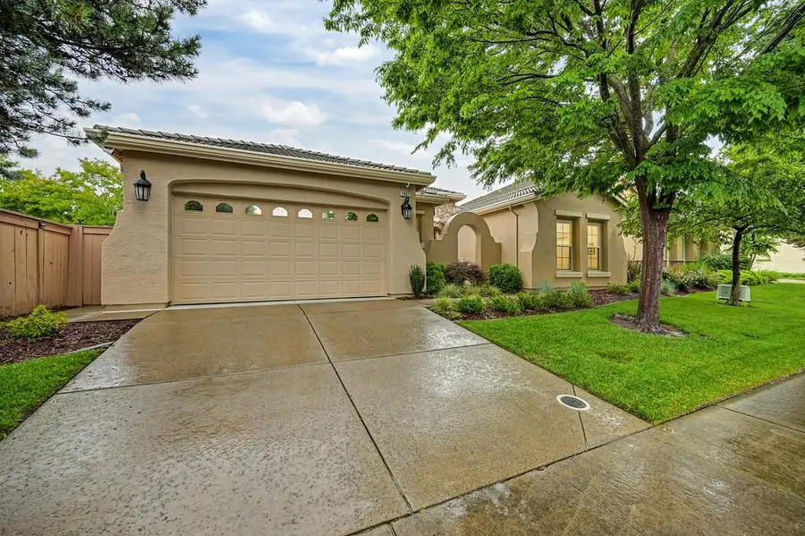 1657 Bowen Drive, Folsom, CA 95630 - #3