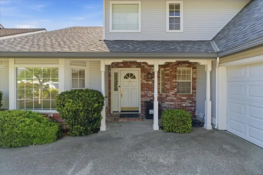 1102 Creek Ridge Court, Roseville, CA 95747 - #2