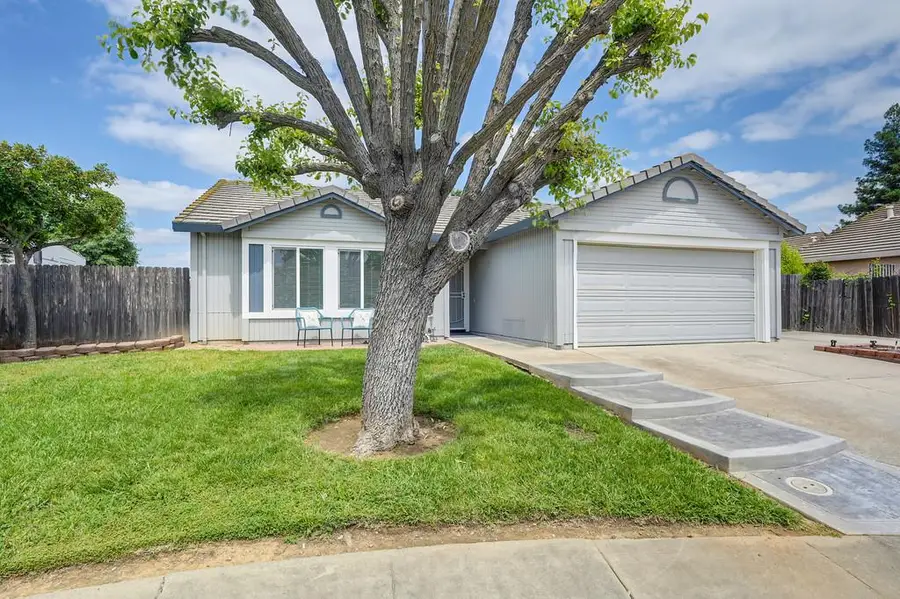 183 Dawn Circle, Galt, CA 95632 - #2