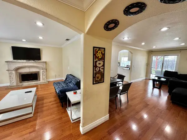 3301 Glenmoor Drive, Sacramento, CA 95827