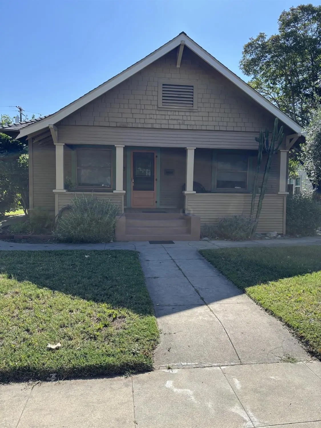 110 Olive Avenue, Modesto, CA 95350 - #1