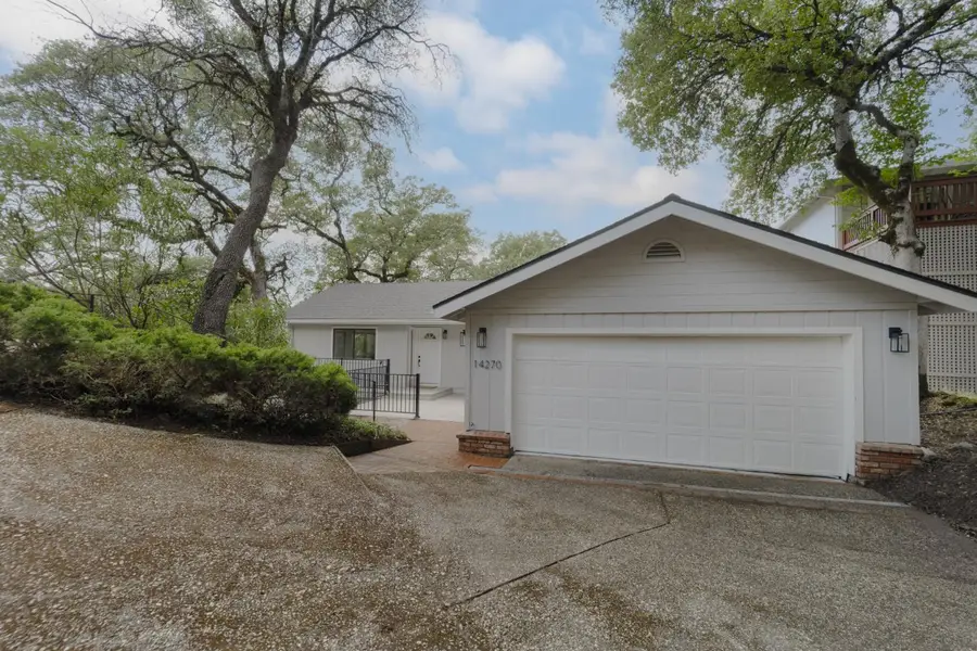 14270 Lodgepole Drive, Penn Valley, CA 95946 - #2