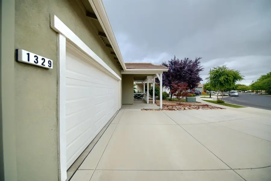 1329 Darrow Drive, Lathrop, CA 95330 - #2