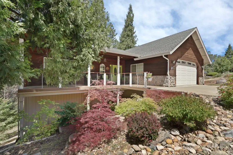 980 Fairway Court, Murphys, CA 95247 - #3
