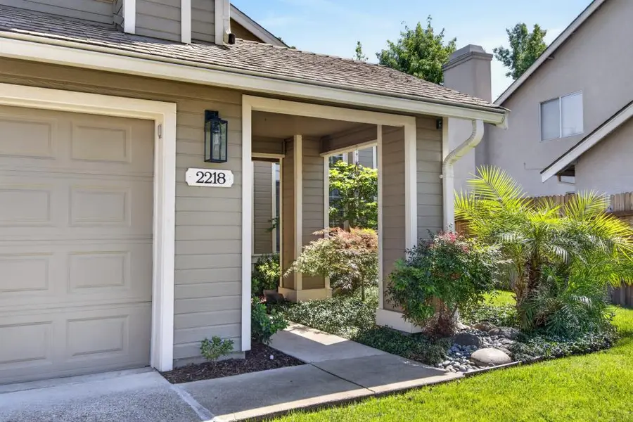 2218 Longview Drive, Roseville, CA 95747 - #2
