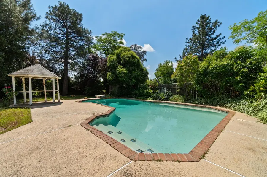 20221 Goleta Ct, Redding, CA 96002 - #2