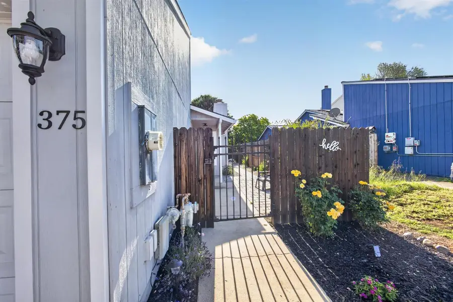 375 Susan Ct., Lincoln, CA 95648 - #3