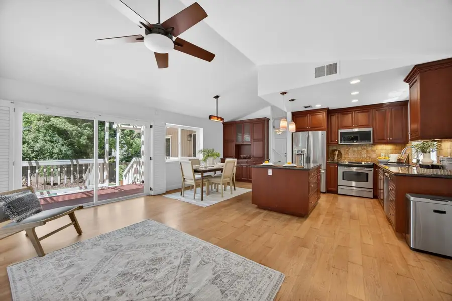 4121 Briarhollow Court, Fair Oaks, CA 95628 - #3