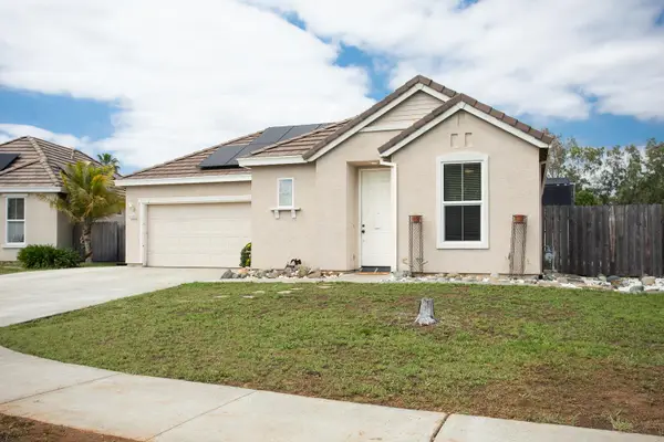 2123 August Way, Olivehurst, CA 95961
