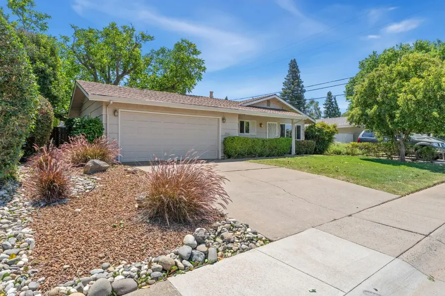 10404 River Wood Way, Rancho Cordova, CA 95670 - #2