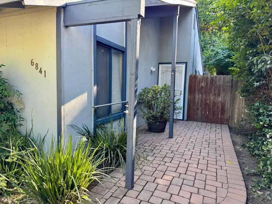 6841 Gordon Court, Stockton, CA 95219 - #2