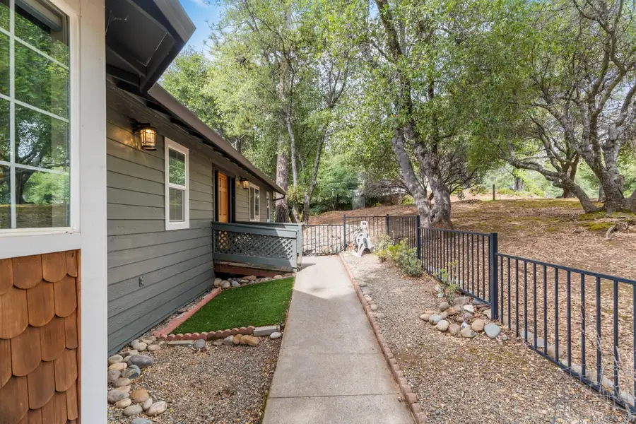 12711 Cresthaven Drive, Groveland, CA 95321 - #3