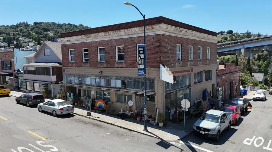 602 2nd Avenue, Crockett, CA 94525 - #2