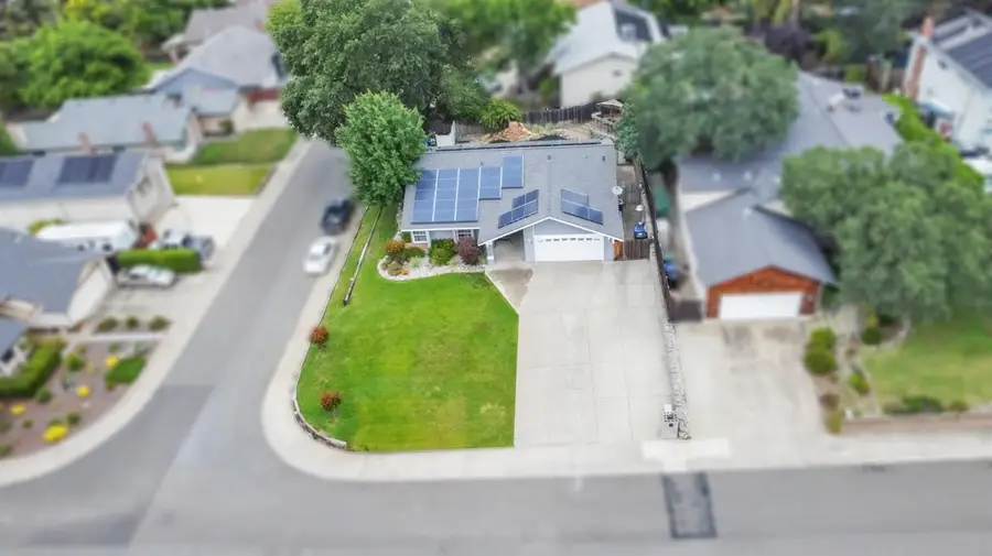 8201 War Horse Court, Orangevale, CA 95662 - #2