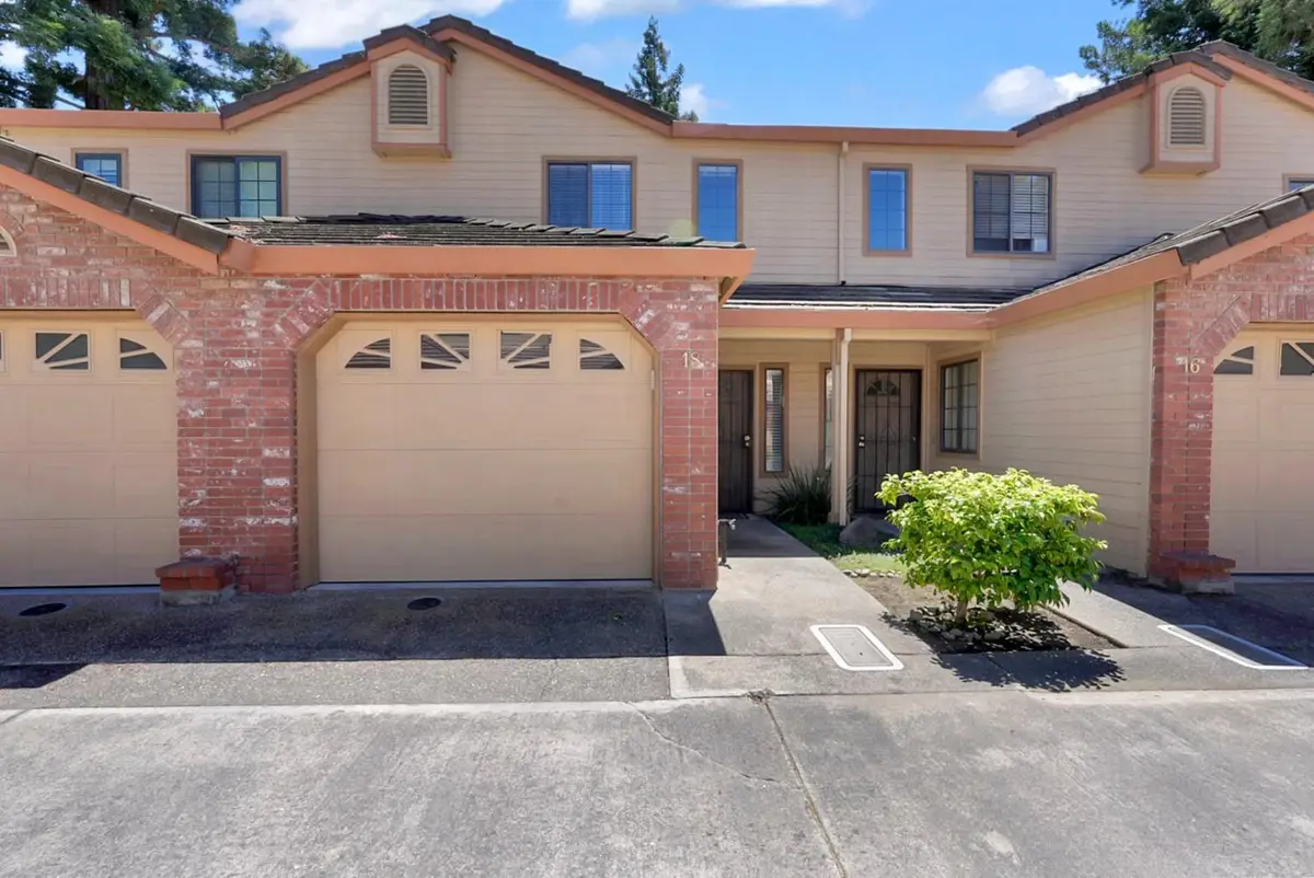 2250 Scarborough Dr #18, Lodi, CA 95240 - #1