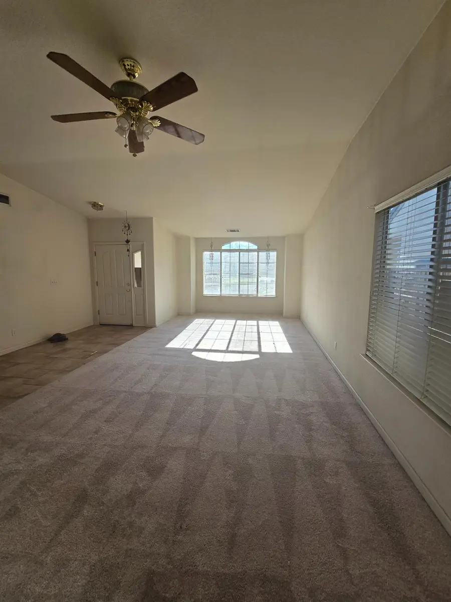 1613 Bay Street, Los Banos, CA 93635 - #3