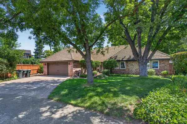 5904 Courville Court, Fair Oaks, CA 95628