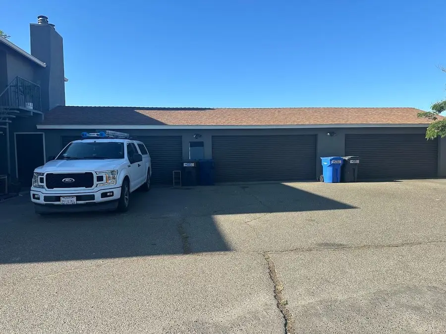3401 Roanoke Court, Turlock, CA 95382 - #3