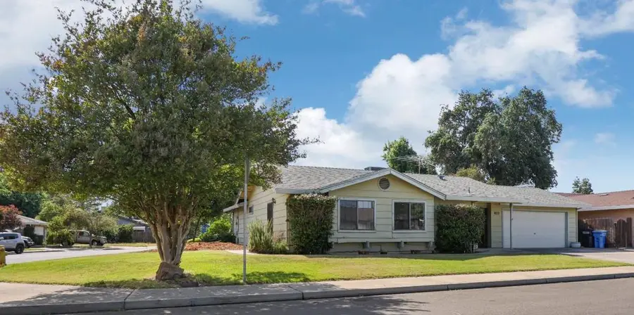 823 Domingo Court, Turlock, CA 95380 - #2