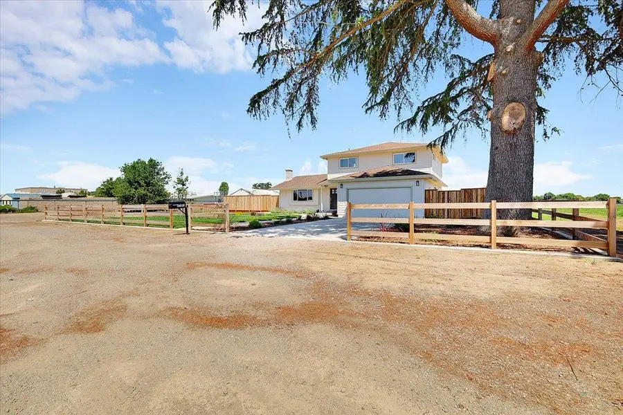 1181 Barry Road, Yuba City, CA 95991 - #2