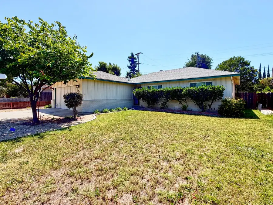 1813 Enslen Avenue, Modesto, CA 95350 - #3