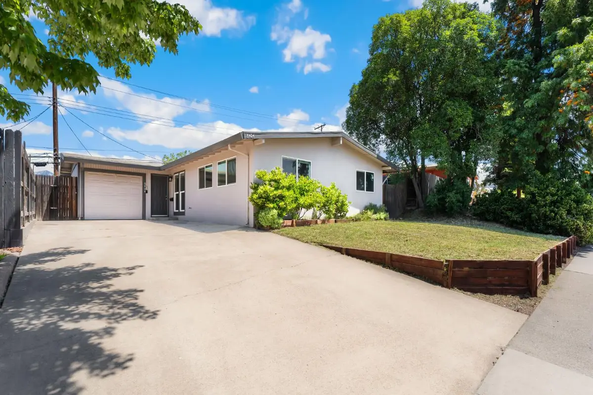 6404 La Cienega Drive, North Highlands, CA 95660 - #1