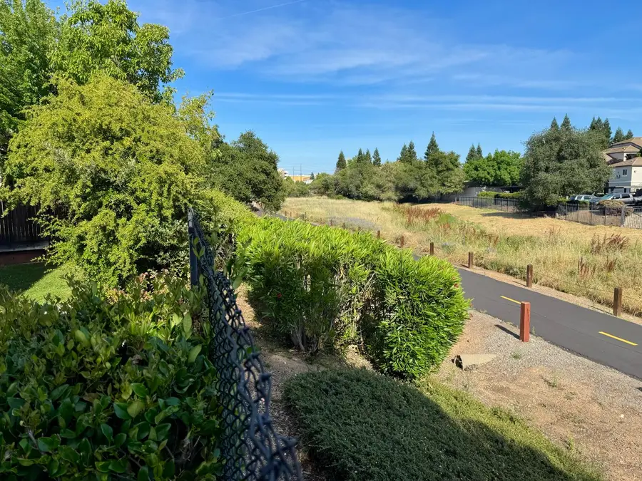 13 Castaic Court, Roseville, CA 95678 - #3