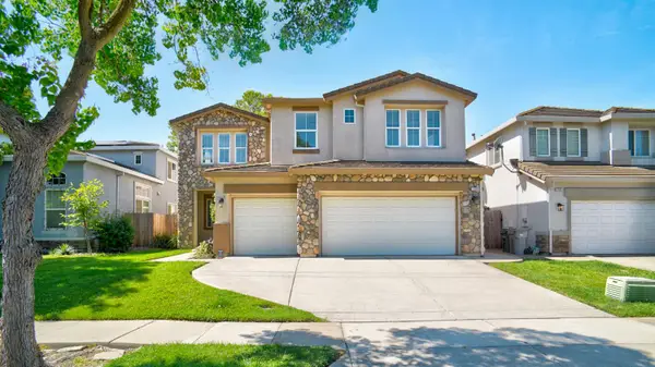 1569 Greenbrier Road, West Sacramento, CA 95691
