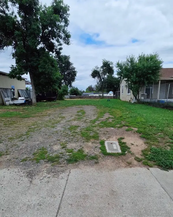 4791 Olivehurst Avenue, Olivehurst, CA 95961
