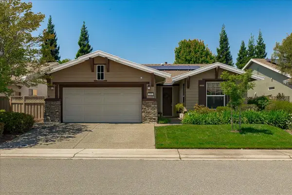 386 Snapdragon Lane, Lincoln, CA 95648