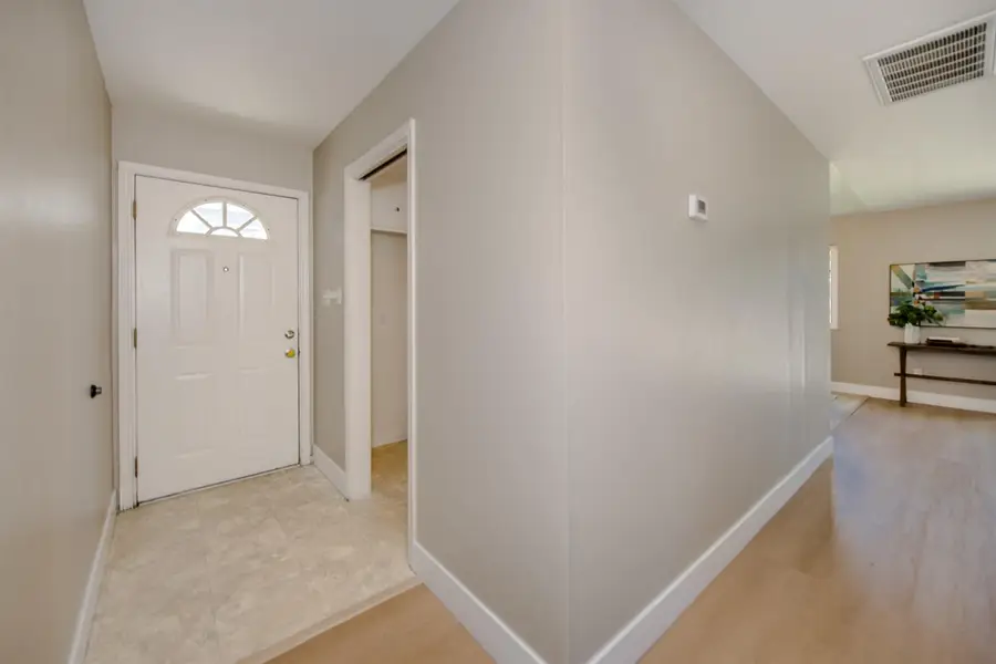 140 Lassen Place, Woodland, CA 95695 - #3