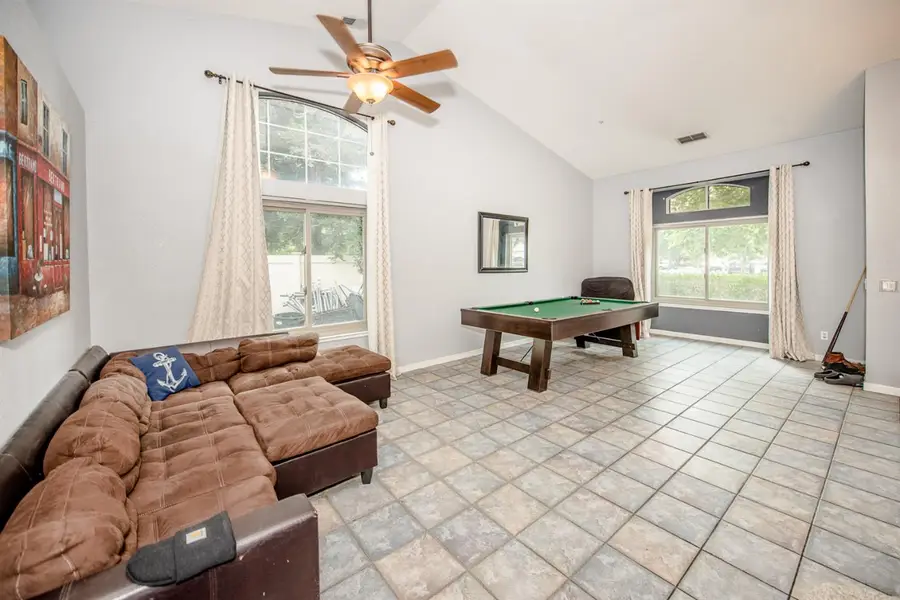 2 Clark Court, Woodland, CA 95776 - #3
