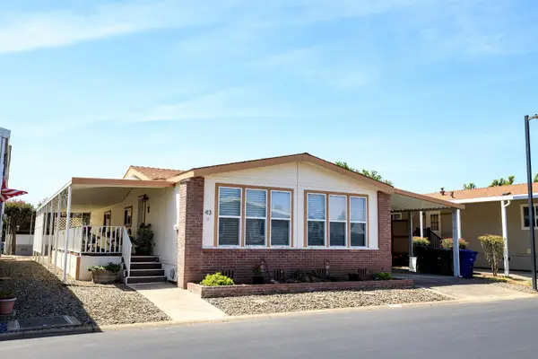 1500 Held Drive #43, Modesto, CA 95355