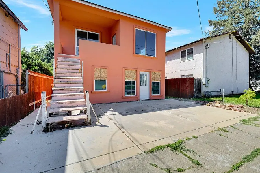 710 14th Street, Marysville, CA 95901 - #2