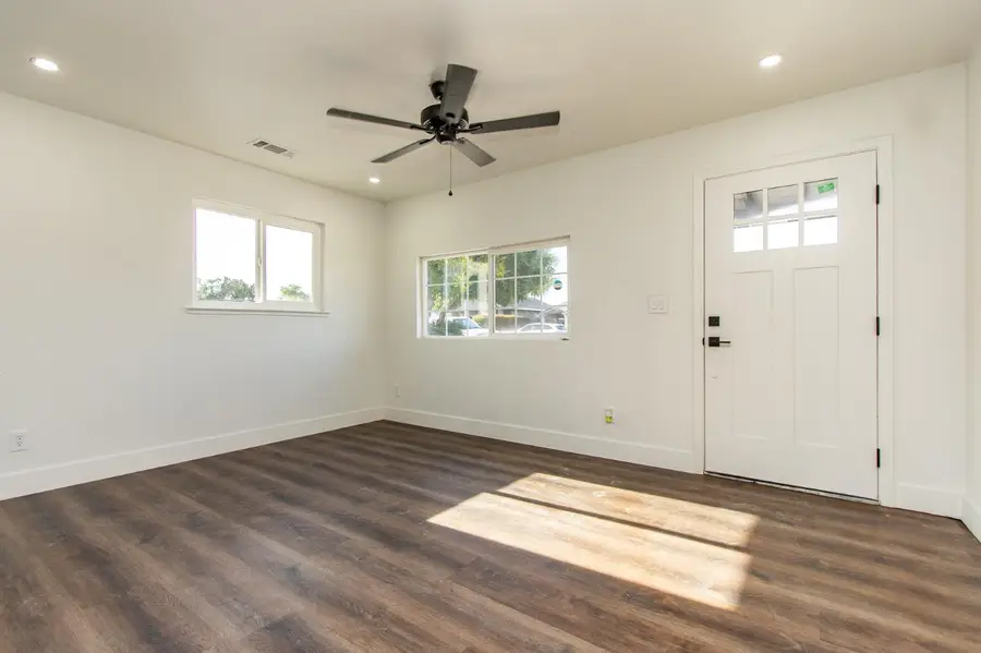 4213 Lucinda Avenue, Keyes, CA 95328 - #3