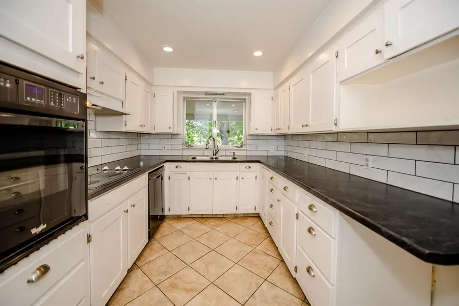 27 West Street, Woodland, CA 95695 - #3