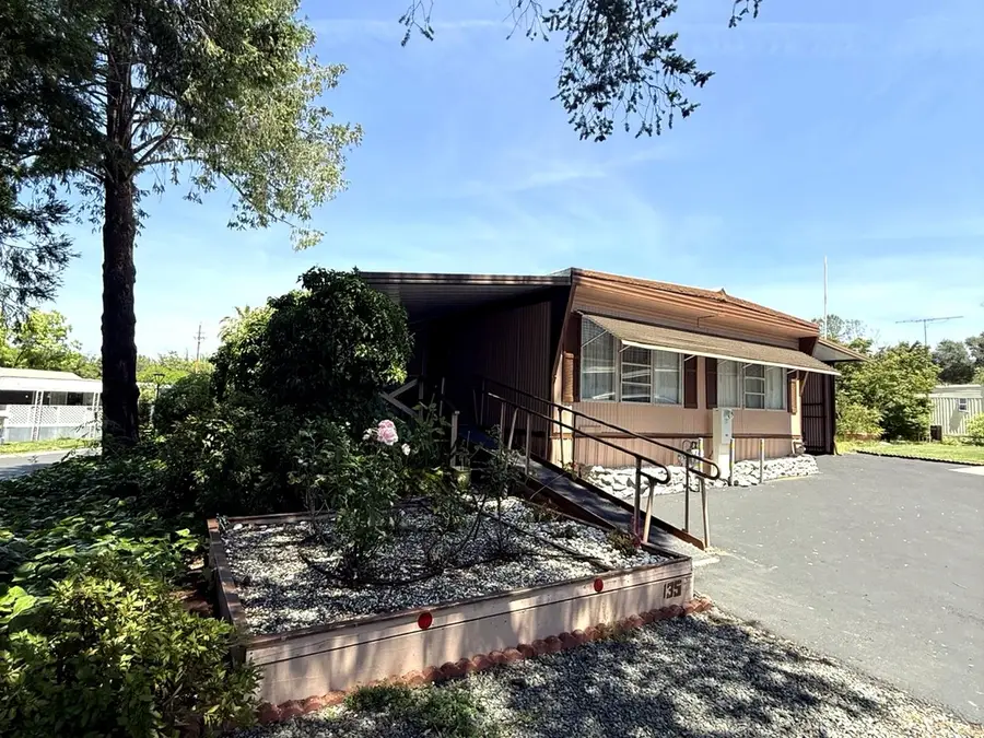 135 Lily Avenue, Auburn, CA 95603 - #2