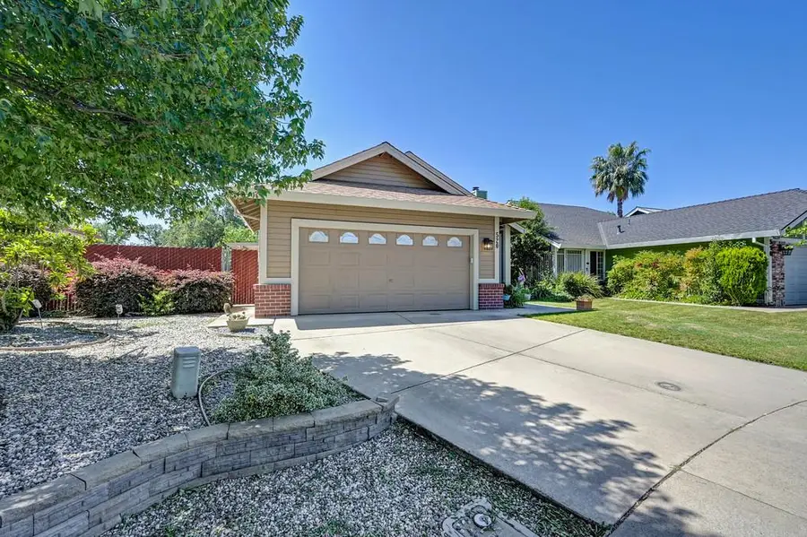 520 Harling Court, Rio Linda, CA 95673 - #3